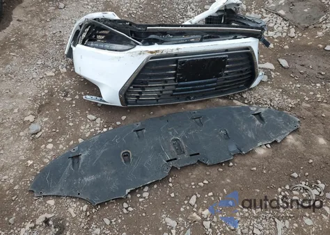 2018 Genesis G90 Ultimate z USA, uszkodzony, nr VIN KMHG54JH7JU045213